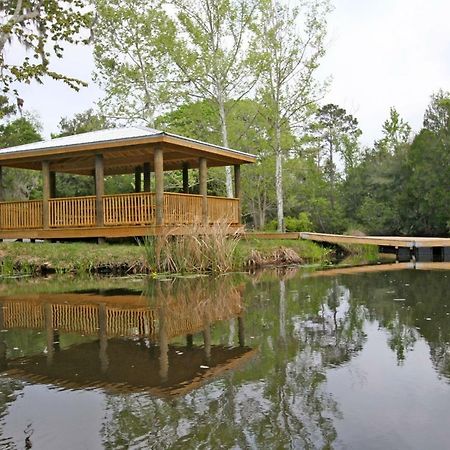 Live Oak Landing Hotel Freeport Exterior photo