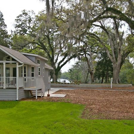 Live Oak Landing Hotel Freeport Exterior photo